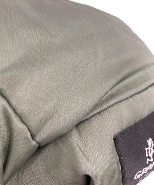 GRAMICCI（グラミチ）GRAMICCI (グラミチ) F/CE. (エフシーイー) MILITARY PADDING BLOUSON オリーブ サイズ:Lの古着・服飾アイテム