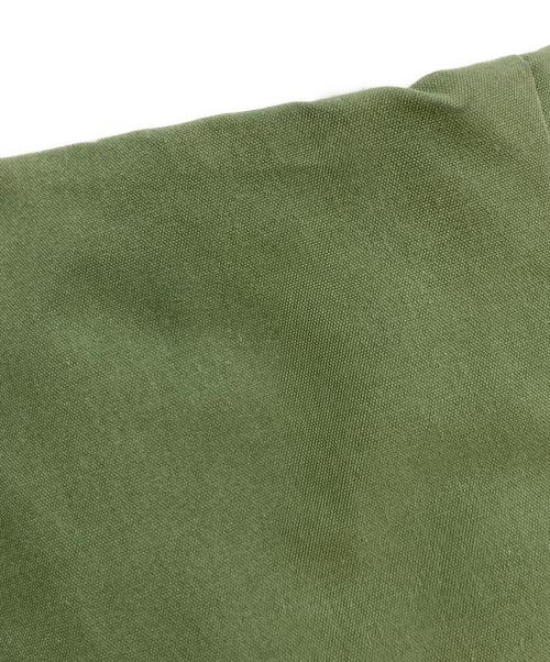 GRAMICCI（グラミチ）GRAMICCI (グラミチ) F/CE. (エフシーイー) MILITARY PADDING BLOUSON オリーブ サイズ:Lの古着・服飾アイテム