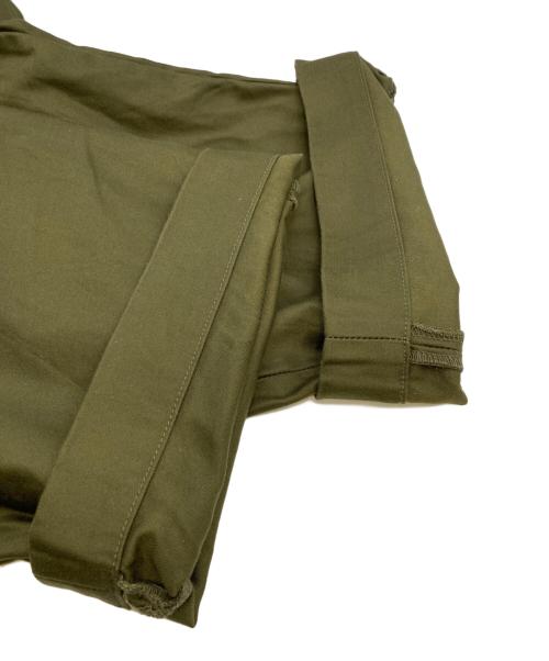 CIOTA（シオタ）CIOTA (シオタ) スビンコットン バックサテン ベイカーパンツ オリーブ サイズ:4の古着・服飾アイテム