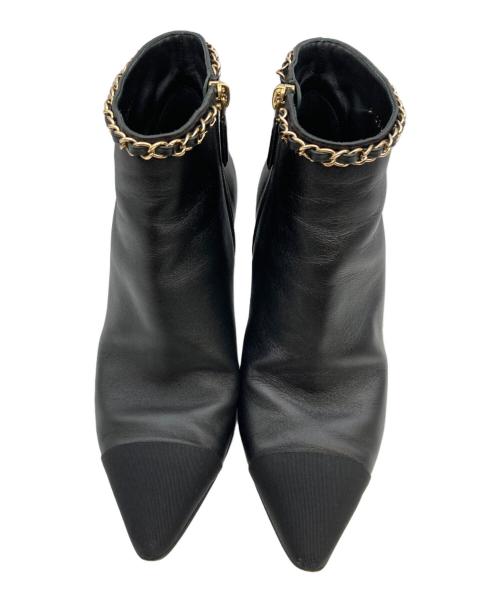 CHANEL（シャネル）CHANEL (シャネル) ココマークチェーンレザーファブリックショートブーツ ブラック サイズ:37 1/2Cの古着・服飾アイテム