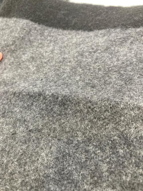 LOUIS VUITTON（ルイ ヴィトン）LOUIS VUITTON (ルイ ヴィトン) エシャルプカーディフ マフラー ブラック×グレーの古着・服飾アイテム