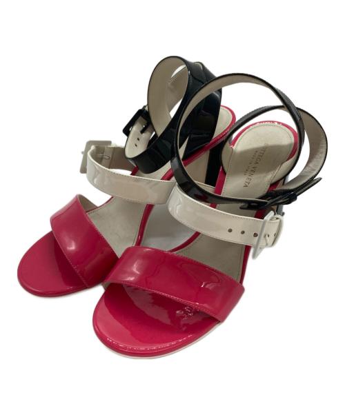 BOTTEGA VENETA（ボッテガベネタ）BOTTEGA VENETA (ボッテガベネタ) エナメルストラップサンダル ピンク サイズ:23㎝の古着・服飾アイテム