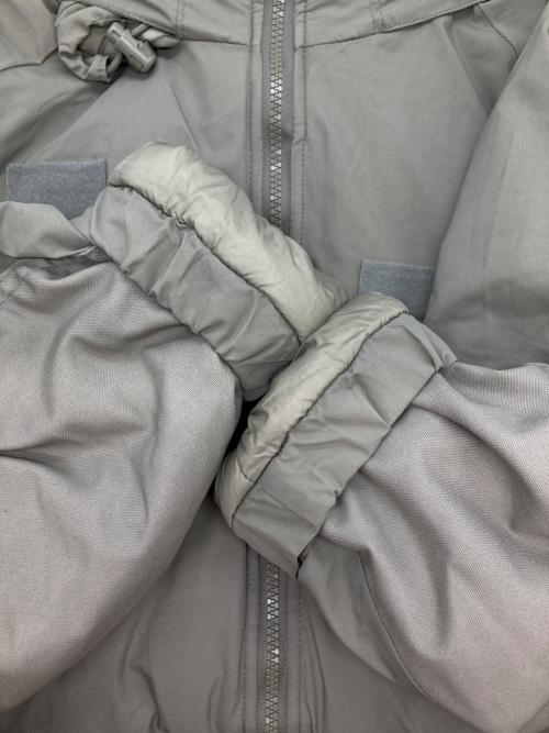 ECWCS（エクワックス）ECWCS (エクワックス) プリマロフトジャケット グレー サイズ:Ⅿ-LONGの古着・服飾アイテム