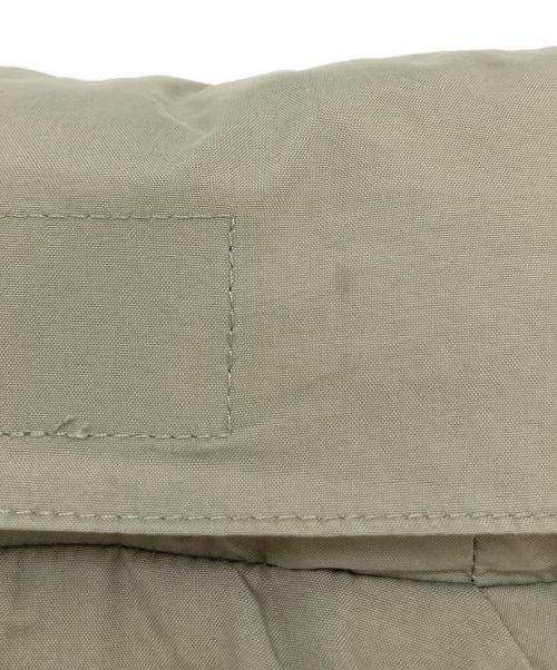 ECWCS（エクワックス）ECWCS (エクワックス) プリマロフトジャケット グレー サイズ:Ⅿ-LONGの古着・服飾アイテム