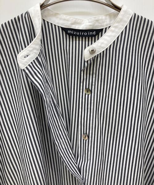 mizuiro-ind（ミズイロインド）mizuiro-ind (ミズイロインド) ストライプシャツワンピース グレー サイズ:-の古着・服飾アイテム