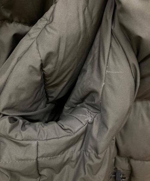 Peak Performance（ピーク・パフォーマンス）Peak Performance (ピーク・パフォーマンス) ダウンジャケット オリーブ サイズ:Ⅿの古着・服飾アイテム