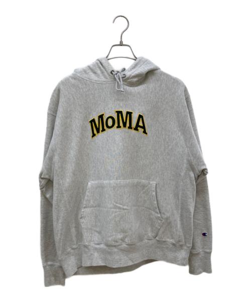 MoMA（モマ）MoMA (モマ) Champion (チャンピオン) ミュージアムロゴパーカー グレー サイズ:Lの古着・服飾アイテム