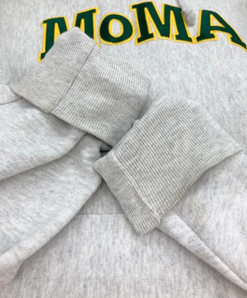 MoMA（モマ）MoMA (モマ) Champion (チャンピオン) ミュージアムロゴパーカー グレー サイズ:Lの古着・服飾アイテム
