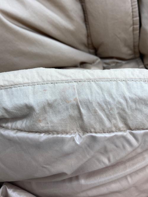 MONCLER（モンクレール）MONCLER (モンクレール) ロングダウンベスト ベージュの古着・服飾アイテム