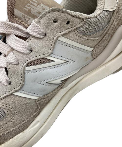 NEW BALANCE（ニューバランス）NEW BALANCE (ニューバランス) スニーカー ベージュ サイズ:23の古着・服飾アイテム