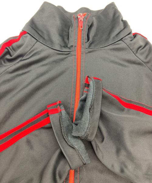 adidas（アディダス）adidas (アディダス) トラックジャケット ブラック×レッド サイズ:50の古着・服飾アイテム