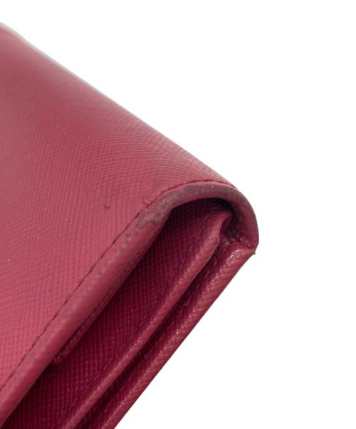 PRADA（プラダ）PRADA (プラダ) 2つ折り財布 レッドの古着・服飾アイテム