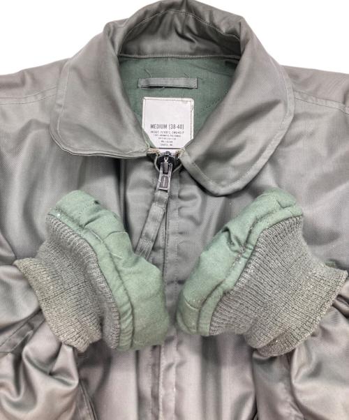 US ARMY（ユーエスアーミー）US ARMY (ユーエスアーミー) フライトジャケット カーキ サイズ:Mの古着・服飾アイテム