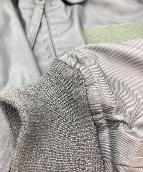 US ARMY（ユーエスアーミー）US ARMY (ユーエスアーミー) フライトジャケット カーキ サイズ:Mの古着・服飾アイテム