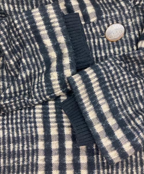 Vivienne Westwood RED LABEL（ヴィヴィアンウエストウッドレッドレーベル）Vivienne Westwood RED LABEL (ヴィヴィアンウエストウッドレッドレーベル) ブランケットチェック変形ケープコート ベージュ×ブラック サイズ:Mの古着・服飾アイテム