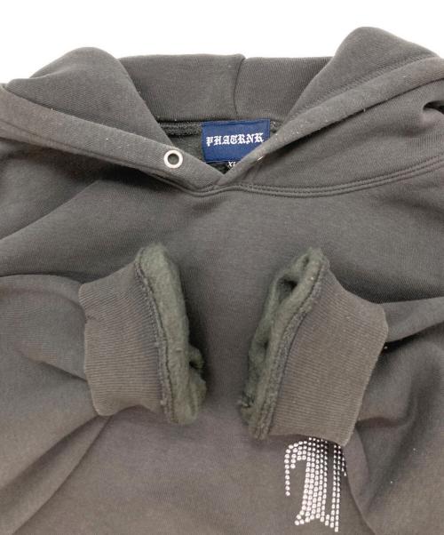 PHATRNK（ファットランク）PHATRNK (ファットランク) ラインストーンロゴパーカー グレー サイズ:XLの古着・服飾アイテム