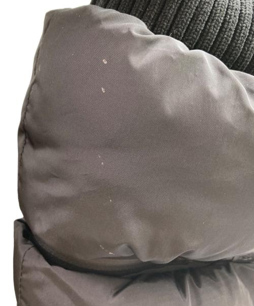 UGG（アグ）UGG (アグ) パフアッパージップデザインブーツ ブラック サイズ:22cmの古着・服飾アイテム