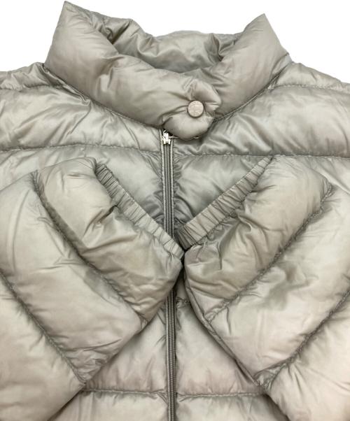 MONCLER（モンクレール）MONCLER (モンクレール) ダウンジャケット ライトグレー サイズ:5の古着・服飾アイテム