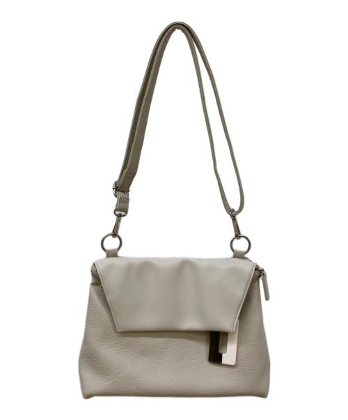 EAR（イア）EAR (イア) 樹脂チャームフラップショルダーバッグ ホワイト サイズ:-の古着・服飾アイテム