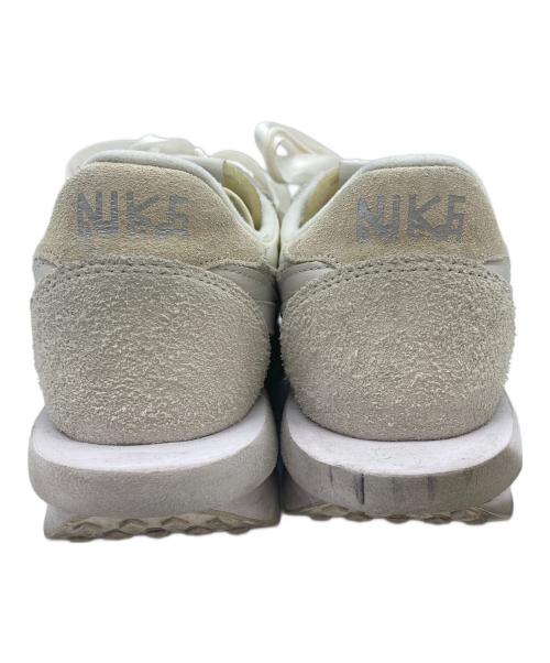 NIKE（ナイキ）NIKE (ナイキ) sacai (サカイ) ローカットスニーカー グレー サイズ:28cmの古着・服飾アイテム