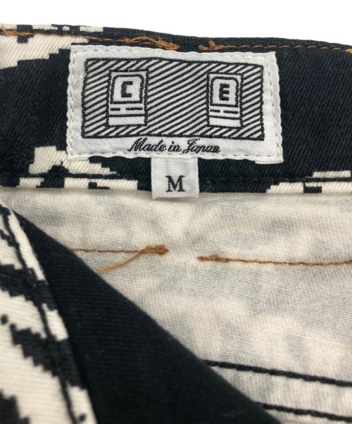 C.E（シーイー）C.E (シーイー キャブエンプト) 総柄パンツ ブラック サイズ:Mの古着・服飾アイテム