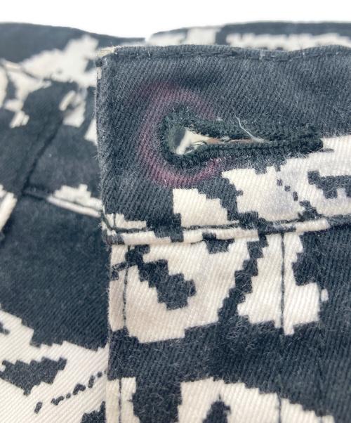 C.E（シーイー）C.E (シーイー キャブエンプト) 総柄パンツ ブラック サイズ:Mの古着・服飾アイテム