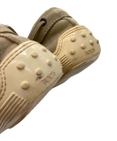 TOD'S（トッズ）TOD'S (トッズ) デッキシューズ ベージュ サイズ:7　1/2の古着・服飾アイテム