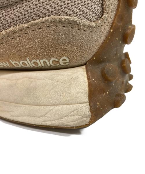 NEW BALANCE（ニューバランス）NEW BALANCE (ニューバランス) 327 Moonbeam ベージュ サイズ:26.5の古着・服飾アイテム
