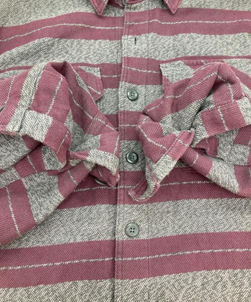 Patagonia（パタゴニア）Patagonia (パタゴニア) オーガニックコットンフランネルシャツ グレー×パープル サイズ:XSの古着・服飾アイテム