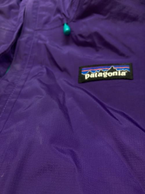 Patagonia（パタゴニア）Patagonia (パタゴニア) マウンテンパーカー パープル サイズ:Mの古着・服飾アイテム