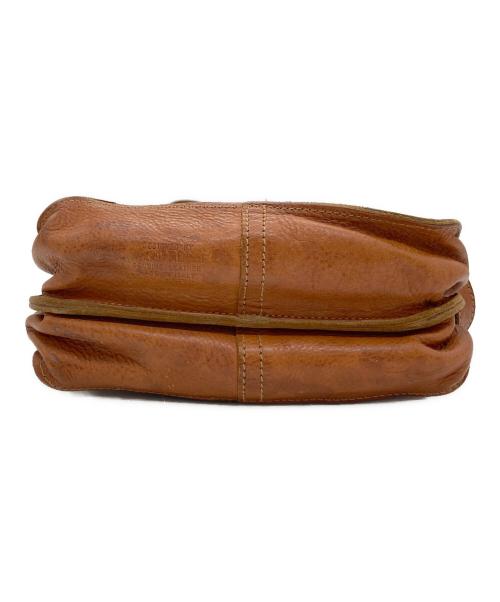 IL BISONTE（イル ビゾンテ）IL BISONTE (イル ビゾンテ) レザーショルダーバッグ ブラウンの古着・服飾アイテム