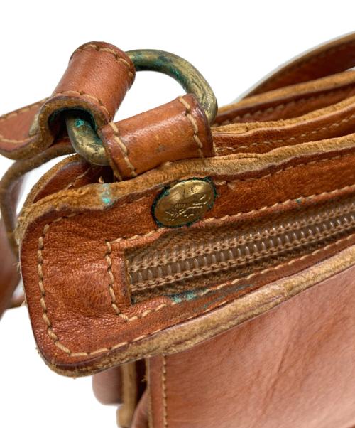 IL BISONTE（イル ビゾンテ）IL BISONTE (イル ビゾンテ) レザーショルダーバッグ ブラウンの古着・服飾アイテム