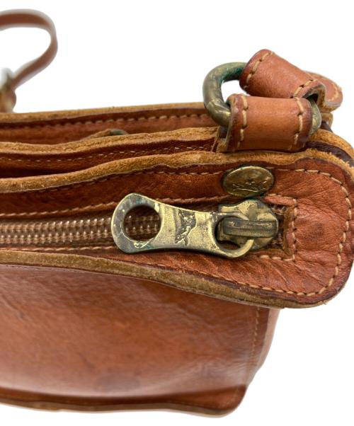 IL BISONTE（イル ビゾンテ）IL BISONTE (イル ビゾンテ) レザーショルダーバッグ ブラウンの古着・服飾アイテム