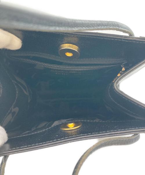 Salvatore Ferragamo（サルヴァトーレ フェラガモ）Salvatore Ferragamo (サルヴァトーレ フェラガモ) レザーハンドバッグ ブラックの古着・服飾アイテム