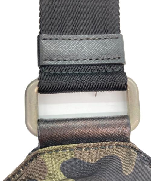 PRADA（プラダ）PRADA (プラダ) カモ柄ナイロンショルダーバッグ グリーン サイズ:-の古着・服飾アイテム