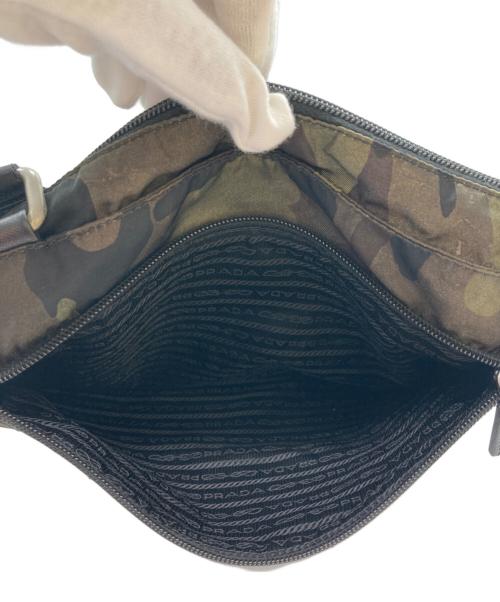 PRADA（プラダ）PRADA (プラダ) カモ柄ナイロンショルダーバッグ グリーン サイズ:-の古着・服飾アイテム