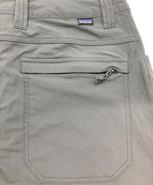 Patagonia（パタゴニア）Patagonia (パタゴニア) クアンダリー・コンバーティブル・パンツ グレー サイズ:Mの古着・服飾アイテム