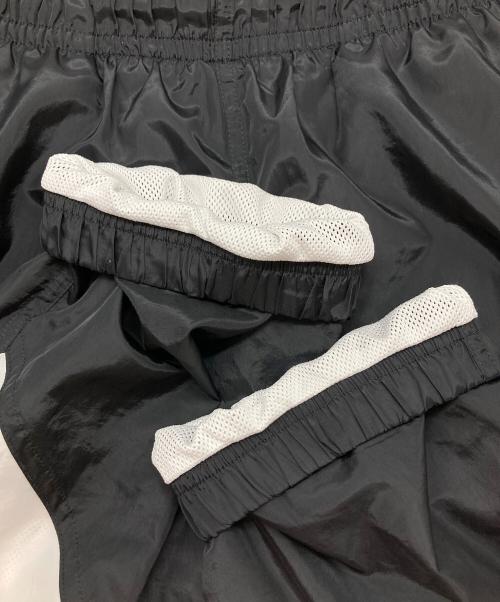 NIKE SB（ナイキエスビー）NIKE SB (ナイキエスビー) TRACK JACKET ホワイト サイズ:Mの古着・服飾アイテム