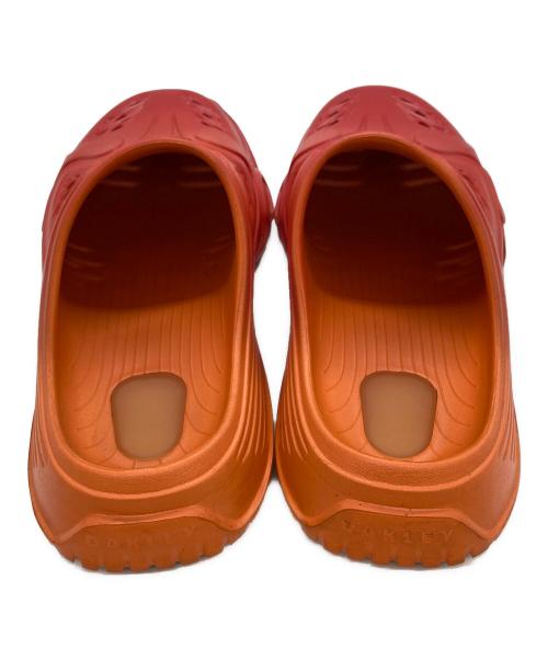 OAKLEY（オークリー）OAKLEY (オークリー) Paguro/グラデーションサンダル オレンジ サイズ:SIZE US9の古着・服飾アイテム