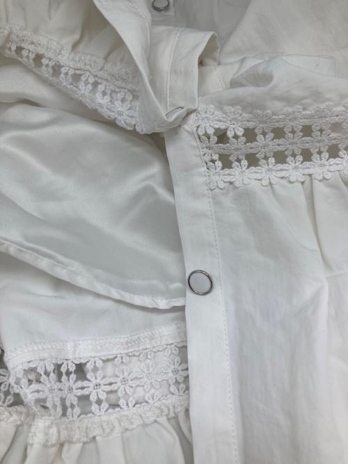 And Couture（アンドクチュール）And Couture (アンドクチュール) コットンレースフリルシャツワンピース ホワイト サイズ:FREEの古着・服飾アイテム