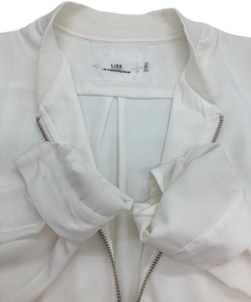 LiSS（リス）LISS (リス) ブルゾン ホワイト サイズ:Sの古着・服飾アイテム