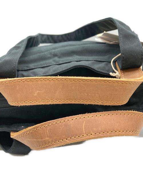 FJALLRAVEN（フェールラーベン）FJALLRAVEN (フェールラーベン) 2WAYバッグ ブラックの古着・服飾アイテム