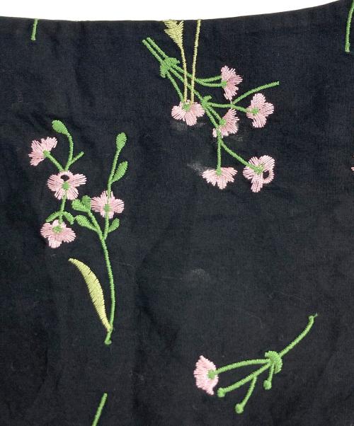 MARQUES ALMEIDA（マルケス アルメイダ）MARQUES ALMEIDA (マルケス アルメイダ) フラワー刺繍スカート ブラック サイズ:8の古着・服飾アイテム