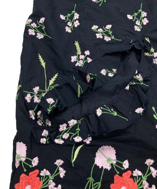 MARQUES ALMEIDA（マルケス アルメイダ）MARQUES ALMEIDA (マルケス アルメイダ) フラワー刺繍スカート ブラック サイズ:8の古着・服飾アイテム