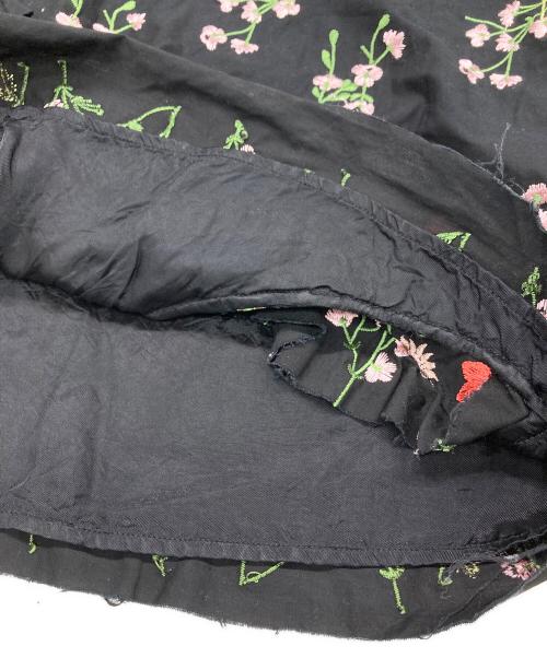 MARQUES ALMEIDA（マルケス アルメイダ）MARQUES ALMEIDA (マルケス アルメイダ) フラワー刺繍スカート ブラック サイズ:8の古着・服飾アイテム