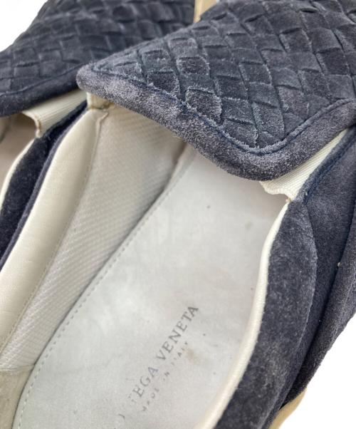 BOTTEGA VENETA（ボッテガベネタ）BOTTEGA VENETA (ボッテガベネタ) イントレチャートスリッポン ネイビー サイズ:40の古着・服飾アイテム