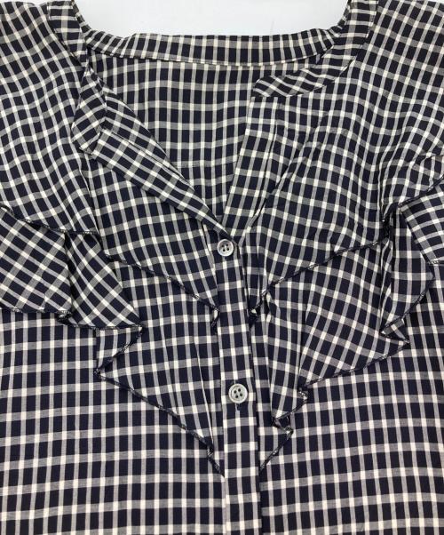 INDIVI（インディヴィ）INDIVI (インディヴィ) チェック柄フリルブラウス ブラック×ホワイト サイズ:13の古着・服飾アイテム