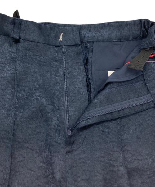 MAISON SPECIAL（メゾンスペシャル）MAISON SPECIAL (メゾンスペシャル) Double Satin Flare Pants ネイビー サイズ:36 未使用品の古着・服飾アイテム