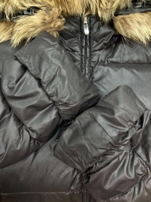 DUVETICA（デュベティカ）DUVETICA (デュベティカ) ファー付きダウンジャケット ブラウン サイズ:42の古着・服飾アイテム