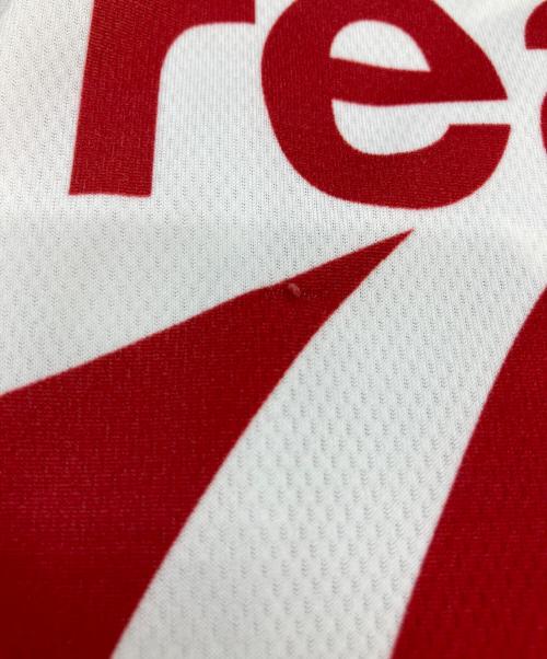 F.C.R.B.（エフシーレアルブリストル）F.C.R.B. (エフシーレアルブリストル) Tシャツ レッド サイズ:Lの古着・服飾アイテム